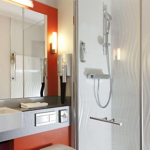 Habitación Estándar con 2 Camas Individuales